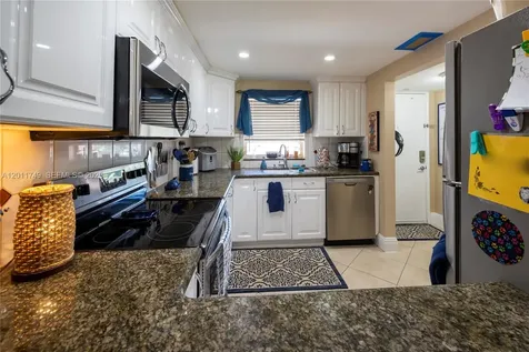 9491 Evergreen Place Davie FL 33324