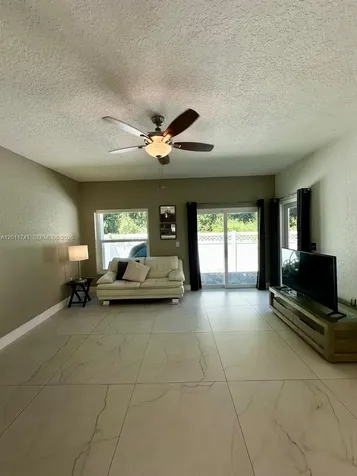 1113 NW 97th Drive Coral Springs FL 33071