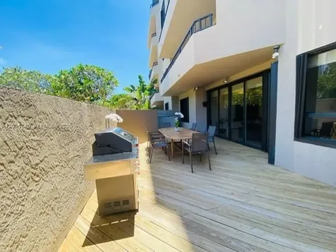 251 Crandon Boulevard Key Biscayne FL 33149
