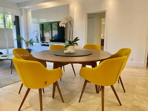 251 Crandon Boulevard Key Biscayne FL 33149