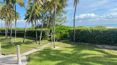 251 Crandon Boulevard Key Biscayne FL 33149