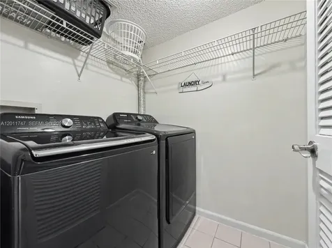 11200 Taft Street Pembroke Pines FL 33026