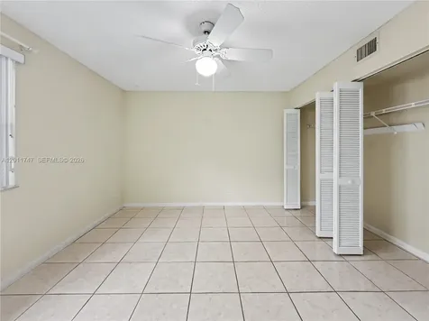 11200 Taft Street Pembroke Pines FL 33026