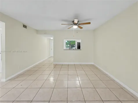 11200 Taft Street Pembroke Pines FL 33026