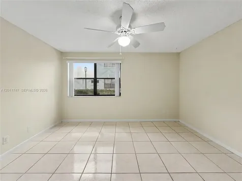 11200 Taft Street Pembroke Pines FL 33026