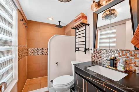 1455 West Avenue Miami Beach FL 33139