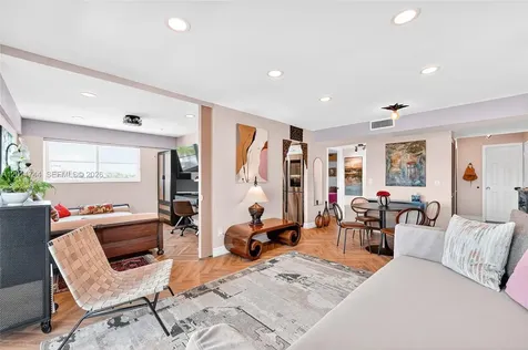 1455 West Avenue Miami Beach FL 33139