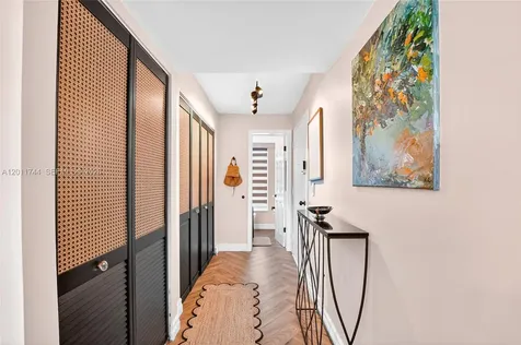 1455 West Avenue Miami Beach FL 33139