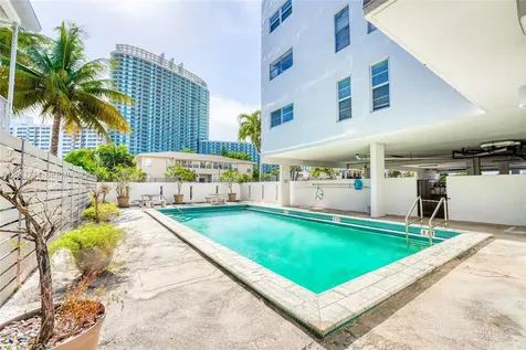 1455 West Avenue Miami Beach FL 33139