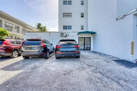 1455 West Avenue Miami Beach FL 33139