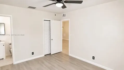 6701 Pershing Street Hollywood FL 33024