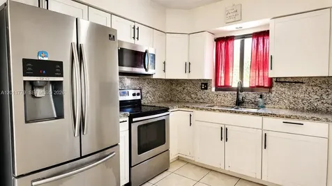 6701 Pershing Street Hollywood FL 33024