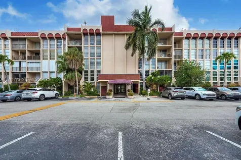 2101 Atlantic Shores Boulevard Hallandale Beach FL 33009