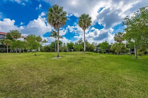 2101 Atlantic Shores Boulevard Hallandale Beach FL 33009