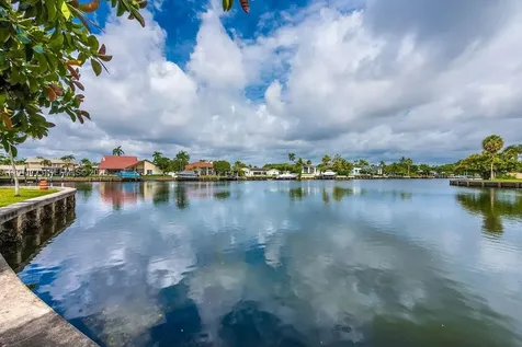 2101 Atlantic Shores Boulevard Hallandale Beach FL 33009