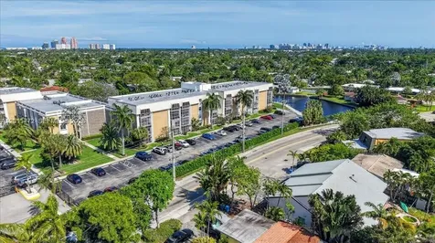 3000 NE 16th Avenue Oakland Park FL 33334