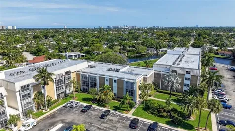 3000 NE 16th Avenue Oakland Park FL 33334
