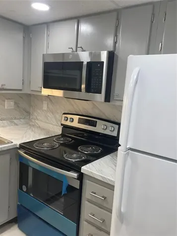 3000 NE 16th Avenue Oakland Park FL 33334