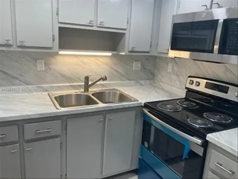 3000 NE 16th Avenue Oakland Park FL 33334