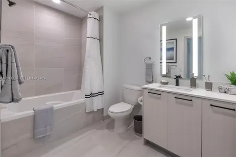 221 SW 12th Street Miami FL 33130