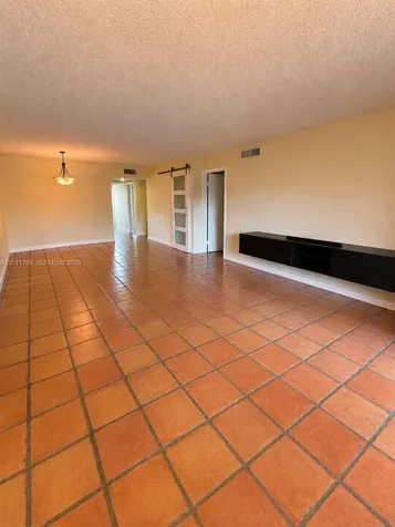 286 Racquet Club Road Weston FL 33326