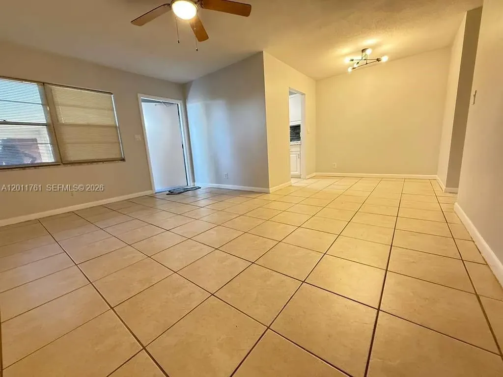 606 S C Street Lake Worth FL 33460