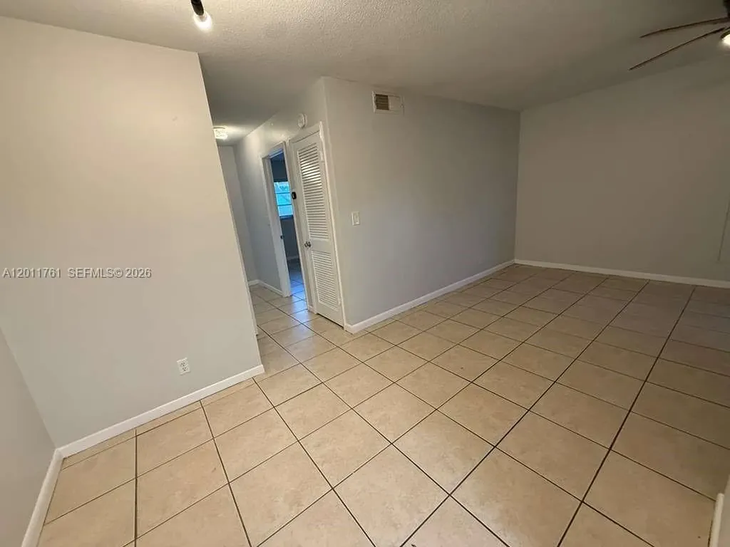 606 S C Street Lake Worth FL 33460