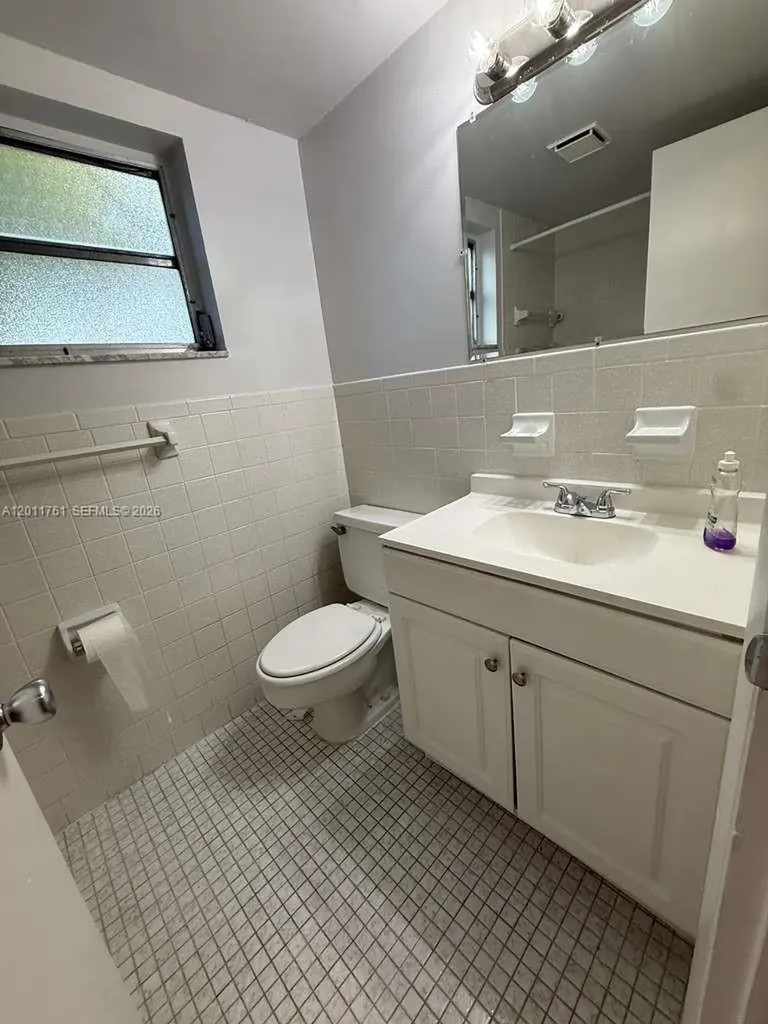 606 S C Street Lake Worth FL 33460