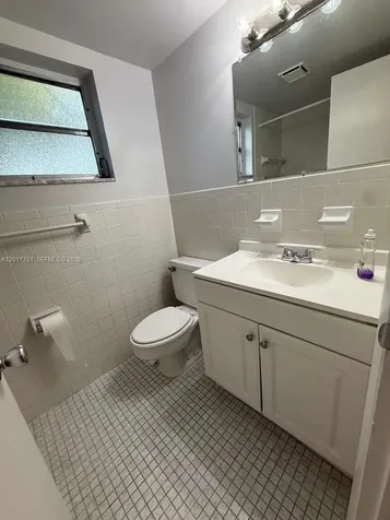 606 S C Street Lake Worth FL 33460
