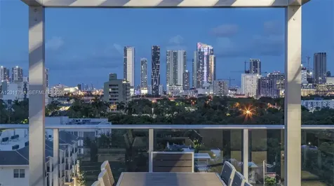 1170 NW 11th Street Miami FL 33136