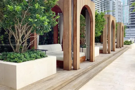 801 S Miami Avenue Miami FL 33130