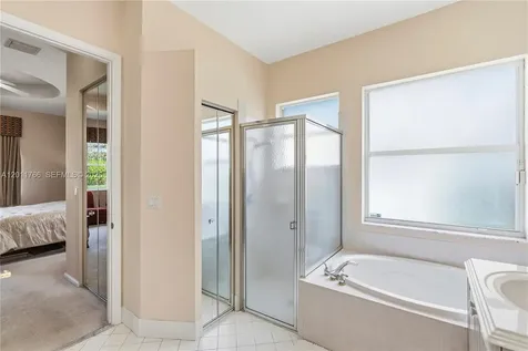 980 SW 171st Terrace Pembroke Pines FL 33027