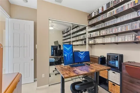 980 SW 171st Terrace Pembroke Pines FL 33027