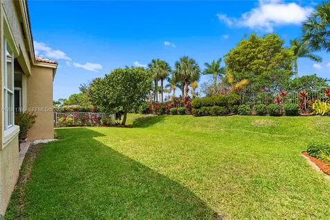 980 SW 171st Terrace Pembroke Pines FL 33027