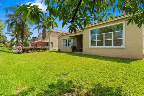 980 SW 171st Terrace Pembroke Pines FL 33027