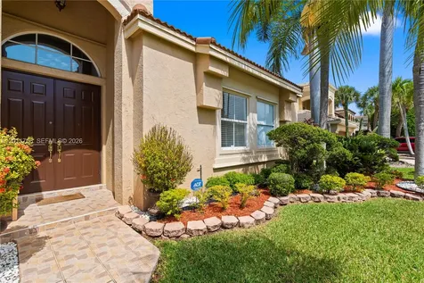 980 SW 171st Terrace Pembroke Pines FL 33027