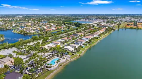 980 SW 171st Terrace Pembroke Pines FL 33027