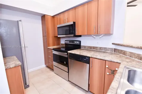 1011 Crystal Way Delray Beach FL 33444