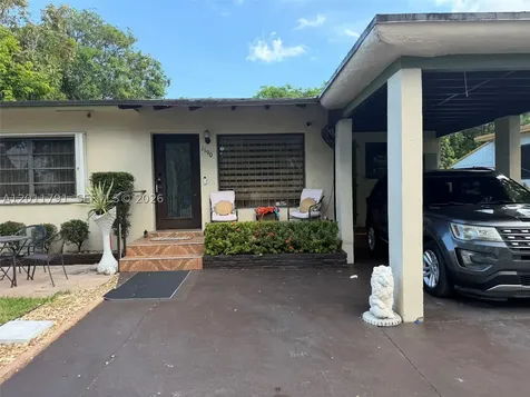 1190 NW 50th Street Miami FL 33127