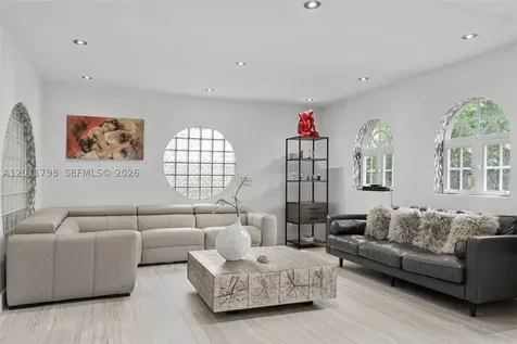 6921 Trouville Esplanade Miami Beach FL 33141