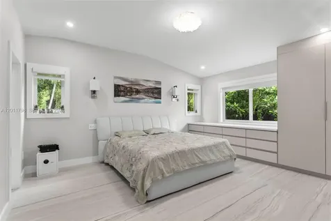 6921 Trouville Esplanade Miami Beach FL 33141