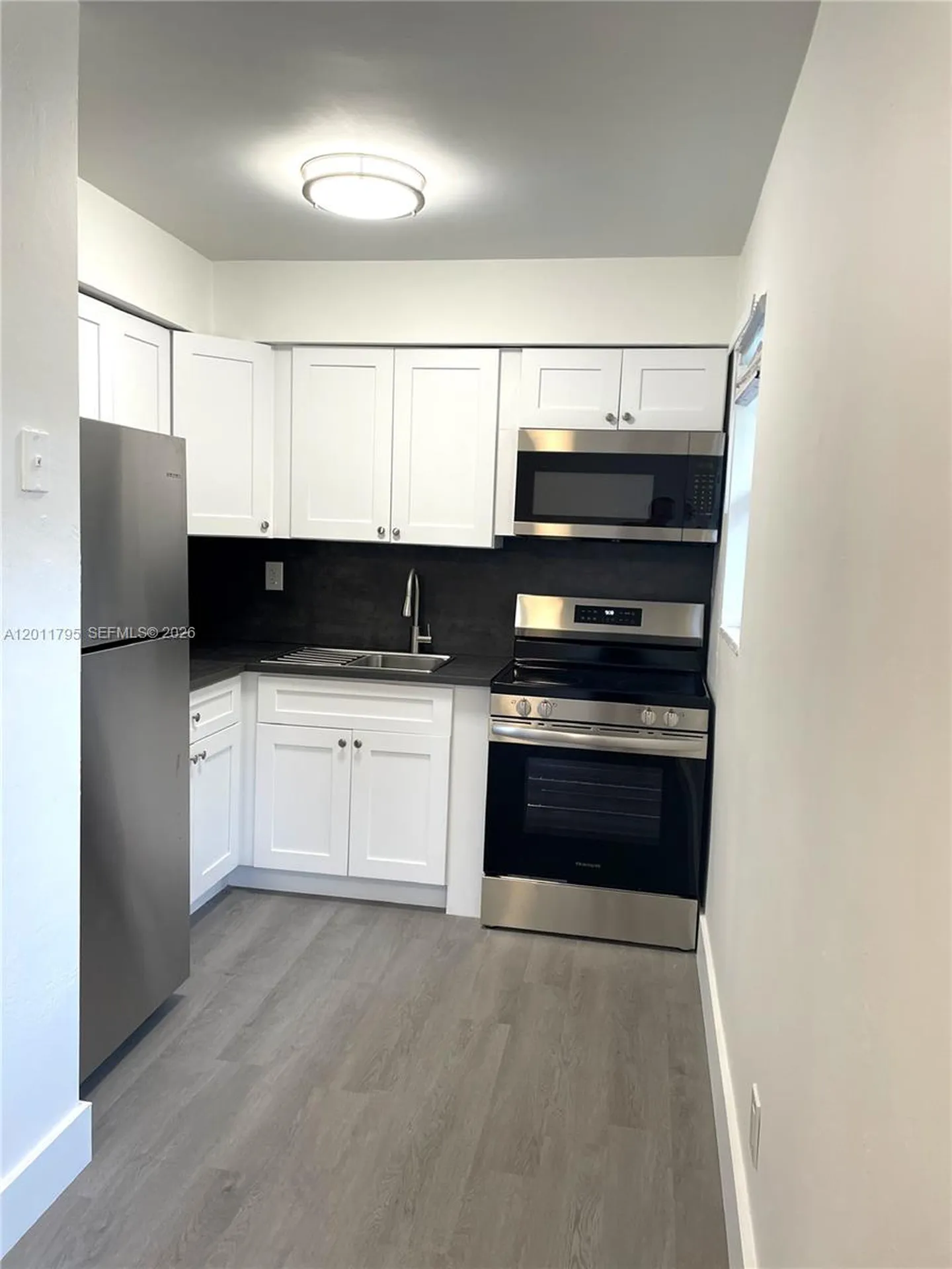 601 S 19th Avenue Hollywood FL 33020