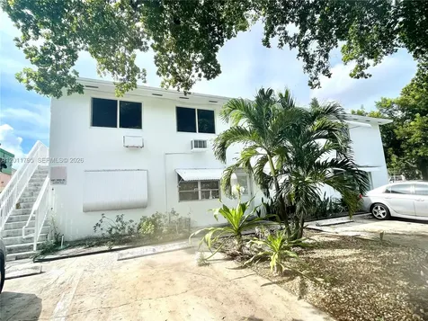 601 S 19th Avenue Hollywood FL 33020