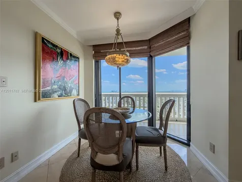 2000 Island Boulevard Aventura FL 33160