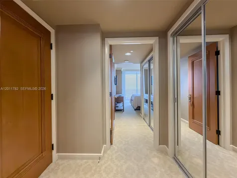 2000 Island Boulevard Aventura FL 33160