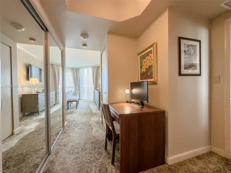 2000 Island Boulevard Aventura FL 33160
