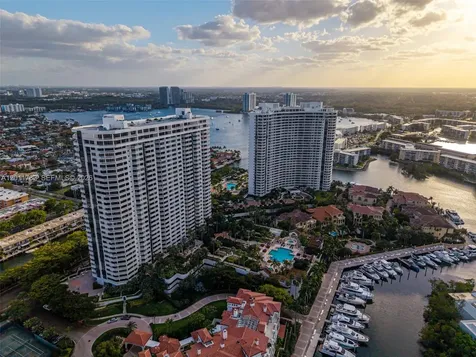 2000 Island Boulevard Aventura FL 33160