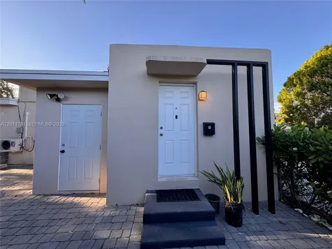 5800 Taylor Street Hollywood FL 33021