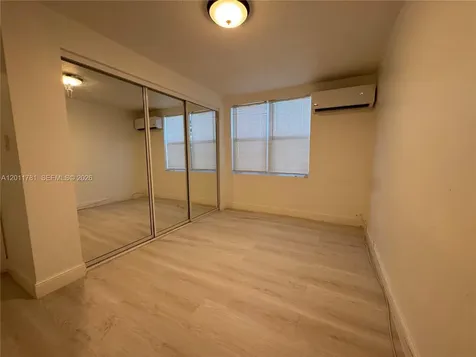 5800 Taylor Street Hollywood FL 33021