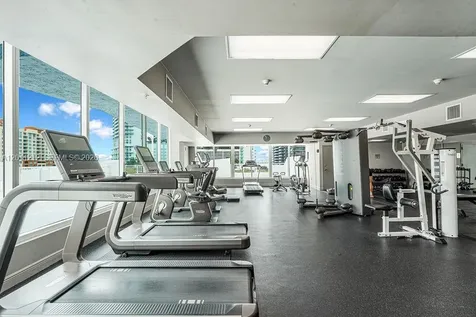 275 NE 18th Street Miami FL 33132